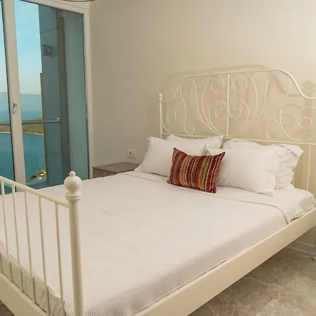 Bodrum Adabuku Luks 2+1 Ozel Plaj Ve Havuzlu *