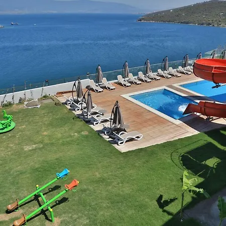 Villa Bodrum Adabuku Luks 2+1 Ozel Plaj Ve Havuzlu *