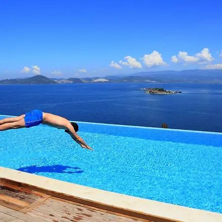 Bodrum Adabuku Luks 2+1 Ozel Plaj Ve Havuzlu